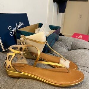 Seychelles Women's Metallic Gold Sandals